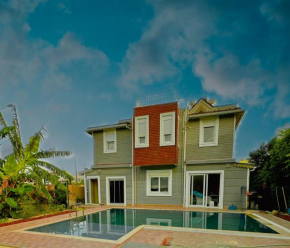 Peaceful Holiday Villas-Family
